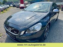 Grau Gebraucht 2012 Volvo S60 R-Design Limousine | 8.490 € (Fairer Preis)