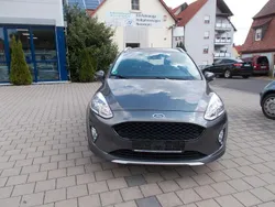 Grau Gebraucht 2018 Ford Fiesta Active Kleinwagen | 9.690 € (Etwas zu teuer)