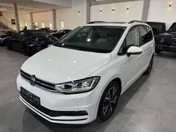Oryxweiß perlmutteffekt Gebraucht 2023 VW Touran Comfortline Van / Kleinbus | 29.999 € (Fairer Preis)