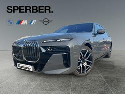 Grau Gebraucht 2024 BMW i7 M Sport Limousine | 105.900 €