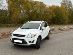 Weiß Gebraucht 2011 Ford Kuga Titanium SUV | 7.990 € (Fairer Preis)