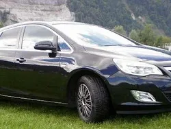 Schwarz Gebraucht 2010 Opel Astra Cosmo Limousine | 3.900 € (Guter Preis)