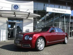 Rot Gebraucht 2018 Bentley Mulsanne Limousine | 229.900 €