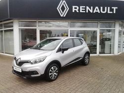 Silber Gebraucht 2018 Renault Captur LIMITED SUV | 9.790 € (Fairer Preis)
