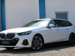 Weiß Gebraucht 2024 BMW 520 M Sport Kombi | 55.999 € (Guter Preis)