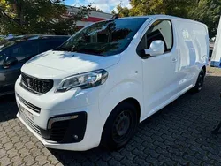 Weiß Gebraucht 2018 Peugeot Expert Van | 7.990 € (Etwas zu teuer)