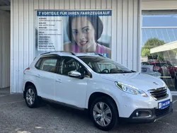 Lack weiss perlglänzend/metal Gebraucht 2015 Peugeot 2008 Allure SUV | 14.980 € (Teuer)