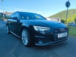 Schwarz Gebraucht 2019 Audi A4 Exclusive Limousine | 21.499 €