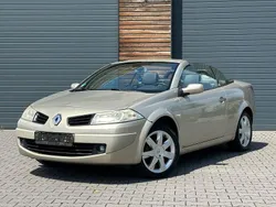 Gold Gebraucht 2007 Renault Mégane Cabriolet Cabrio | 3.290 € (Fairer Preis)