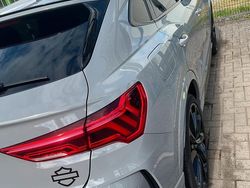 Grau Gebraucht 2024 Audi RS Q3 Sportback SUV | 65.000 € (Guter Preis)