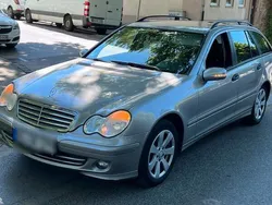 Gold Gebraucht 2007 Mercedes C220 Kombi | 2.500 € (Guter Preis)