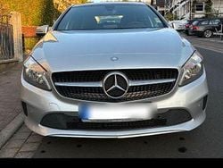 Grau Gebraucht 2017 Mercedes A200 Limousine | 12.099 € (Superpreis)