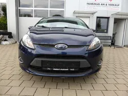 Atlantikblau metallic Gebraucht 2012 Ford Fiesta Champions Edition Kleinwagen | 2.300 € (Guter Preis)