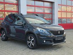 Grau Gebraucht 2018 Peugeot 2008 GT-line SUV | 9.800 € (Fairer Preis)