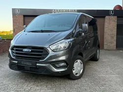 Grau Gebraucht 2021 Ford Tourneo Custom Trend Van / Kleinbus | 31.490 €