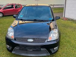 Schwarz Gebraucht 2008 Ford Fiesta Limousine | 1.080 € (Guter Preis)