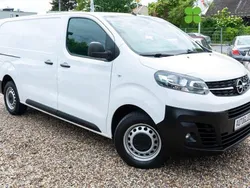 Weiß Gebraucht 2021 Opel Vivaro Edition Van | 18.490 € (Fairer Preis)