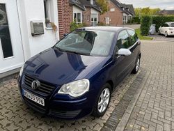 Grau Gebraucht 2006 VW Polo Goal Limousine | 1.799 € (Etwas zu teuer)