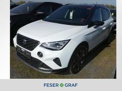 Nevada weiss Gebraucht 2024 Seat Arona FR SUV | 23.450 € (Teuer)