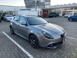 Grau Gebraucht 2019 Alfa Romeo Giulietta Super Kleinwagen | 11.900 € (Guter Preis)