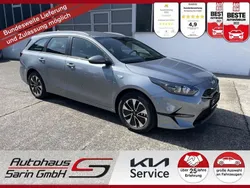 Silber Neu 2025 Kia Ceed Sportswagon 2 Kombi | 24.499 € (Superpreis)
