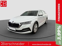 Moonweiss Gebraucht 2022 Skoda Octavia Style Kombi | 24.550 € (Fairer Preis)