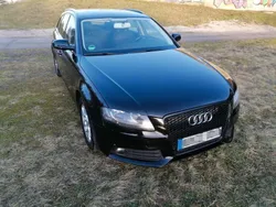 Schwarz Gebraucht 2011 Audi A4 Ambition Kombi | 6.300 € (Superpreis)