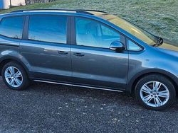 Grau Gebraucht 2014 Seat Alhambra Reference Van / Kleinbus | 9.900 € (Fairer Preis)