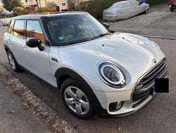 Silber Gebraucht 2022 Mini Cooper Clubman Classic Kombi | 23.500 € (Etwas zu teuer)