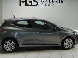 Schiefergrau (grau) Gebraucht 2024 Renault Clio V Evolution Limousine | 17.999 € (Fairer Preis)
