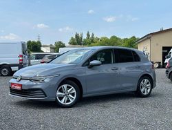 Grau Gebraucht 2021 VW Golf VIII Comfortline Limousine | 14.990 € (Etwas zu teuer)