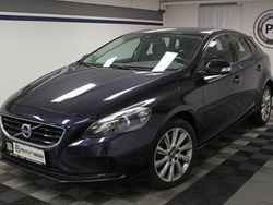 Blau Gebraucht 2016 Volvo V40 Kombi | 11.490 € (Fairer Preis)