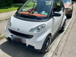 Weiß Gebraucht 2008 Smart ForTwo Cabrio Passion Cabrio | 7.400 € (Etwas zu teuer)