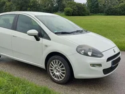 Weiß Gebraucht 2013 Fiat Punto Evo Pop Kleinwagen | 2.700 € (Guter Preis)