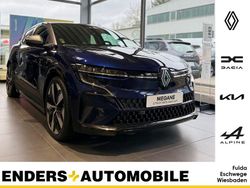 Grau Gebraucht 2023 Renault Megane E-Tech Techno Limousine | 38.670 €
