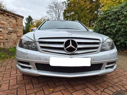 Grau Gebraucht 2010 Mercedes C200 Kombi | 11.500 €