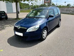 Blau Gebraucht 2011 Skoda Roomster Kombi | 3.200 € (Guter Preis)