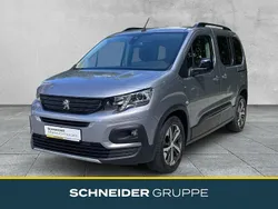 Grau Gebraucht 2021 Peugeot Rifter Allure Van / Kleinbus | 22.890 € (Etwas zu teuer)