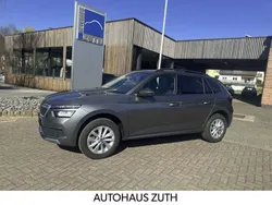 Grau Gebraucht 2024 Skoda Kamiq Ambition SUV | 21.690 € (Guter Preis)