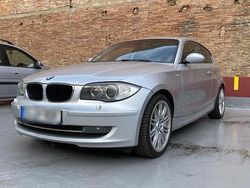 Silber Gebraucht 2008 BMW 123 Coupé M Sport Coupé | 3.500 €