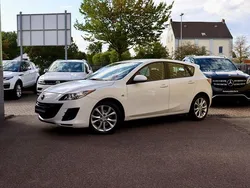 Weiß Gebraucht 2011 Mazda 3 Exclusive-Line Limousine | 9.990 € (Fairer Preis)