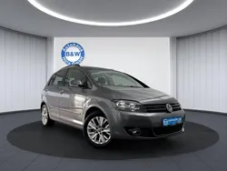 Grau Gebraucht 2013 VW Golf Plus Cross Life Van / Kleinbus | 8.299 € (Fairer Preis)