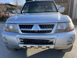 Silber Gebraucht 2005 Mitsubishi Pajero SUV | 2.850 €