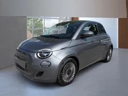 Grau Gebraucht 2023 Fiat 500e Basis Kleinwagen | 21.649 € (Fairer Preis)