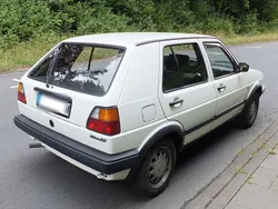 Weiß Gebraucht 1988 VW Golf II Kleinwagen | 4.500 €