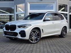 Weiß Gebraucht 2022 BMW X5 M Sport SUV | 53.490 €