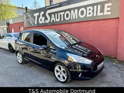Schwarz Gebraucht 2014 Ford B-MAX Titanium Van / Kleinbus | 10.999 € (Fairer Preis)