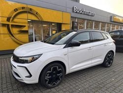 Jade weiß Gebraucht 2022 Opel Grandland X Ultimate SUV | 25.760 € (Teuer)