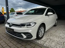 Grau Gebraucht 2021 VW Polo Style Kleinwagen | 17.700 € (Fairer Preis)