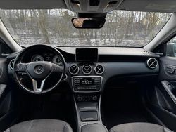 Grau Gebraucht 2012 Mercedes A200 Kleinwagen | 8.000 €